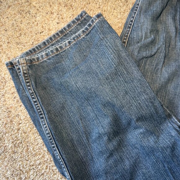 Levis 550 W42 L30 Distressed Blue Denim Jeans - Picture 4 of 14